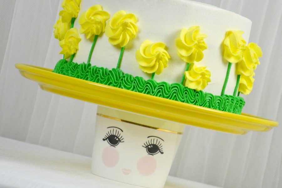 almond yellow rose cake 857