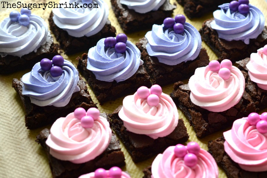 brownie-purple-pink-roses-205-tss