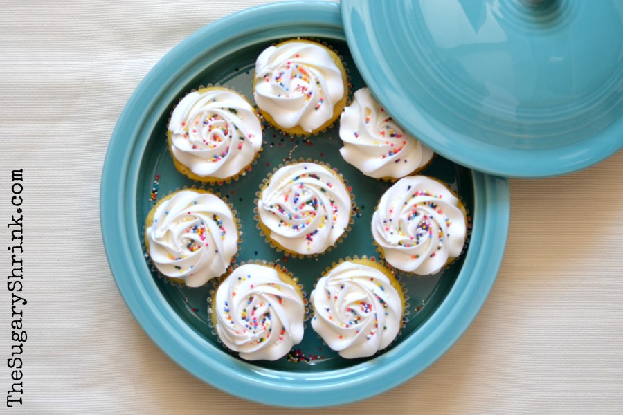 vanilla-cupcakes-tort-warmer-568-tss